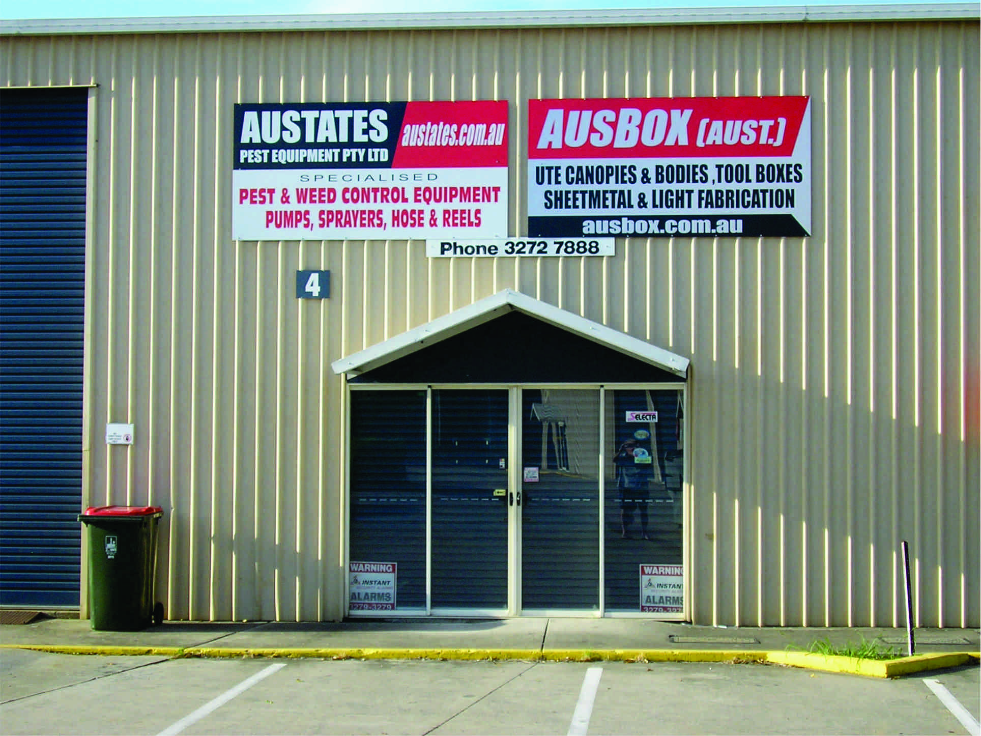 ausstate